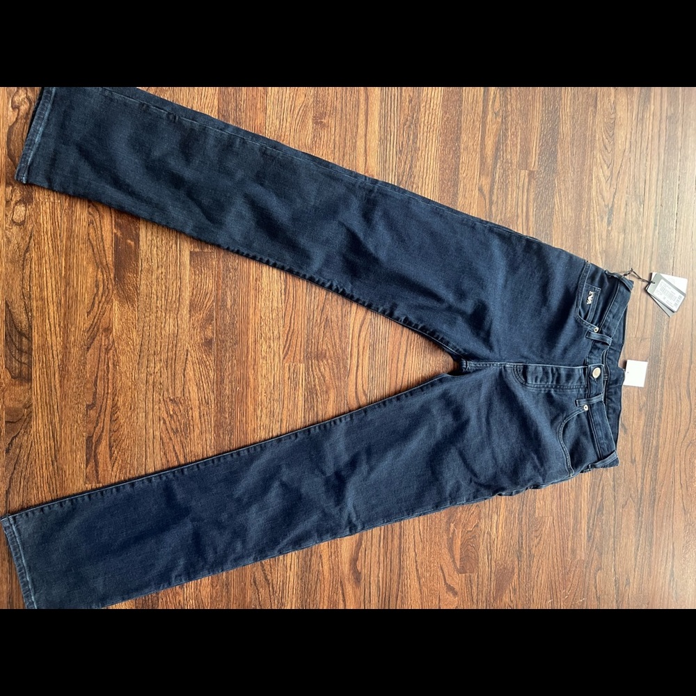 Emporio Armani J21 Denim Jeans. Size 30x32 Regular Fit.